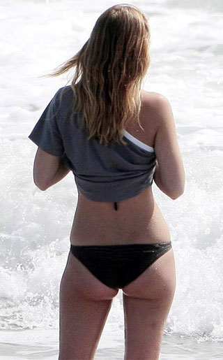 Leighton Meester Bikini Pics