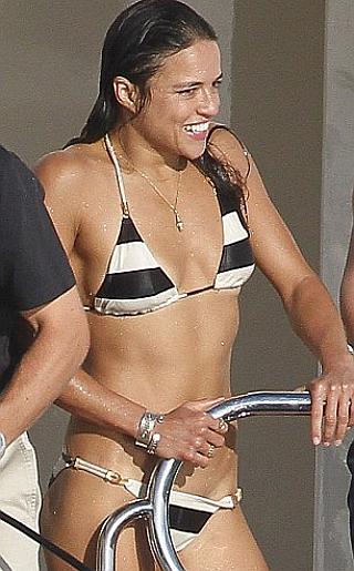 Michelle Rodriguez Bikini Pictures